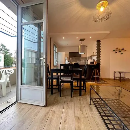 147 - Vue Cite Medievale Et Parking アパート カルカソンヌ