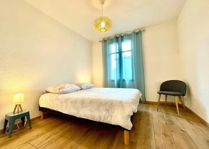 147 - Vue Cite Medievale Et Parking Lejlighed *