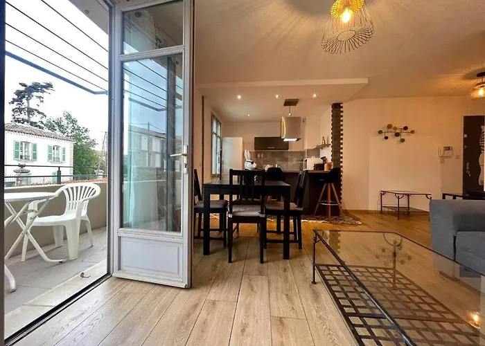 147 - Vue Cite Medievale Et Parking Apartman Carcassone